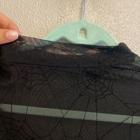 Long sleeve sheer spider web top- Halloween shirt- Size large - Picture 4 of 7